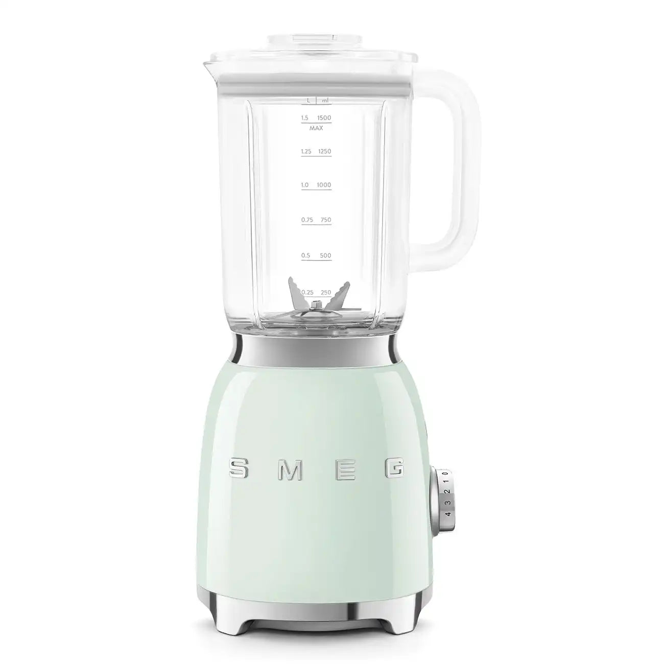 Retro-Style Blender - Pastel Green