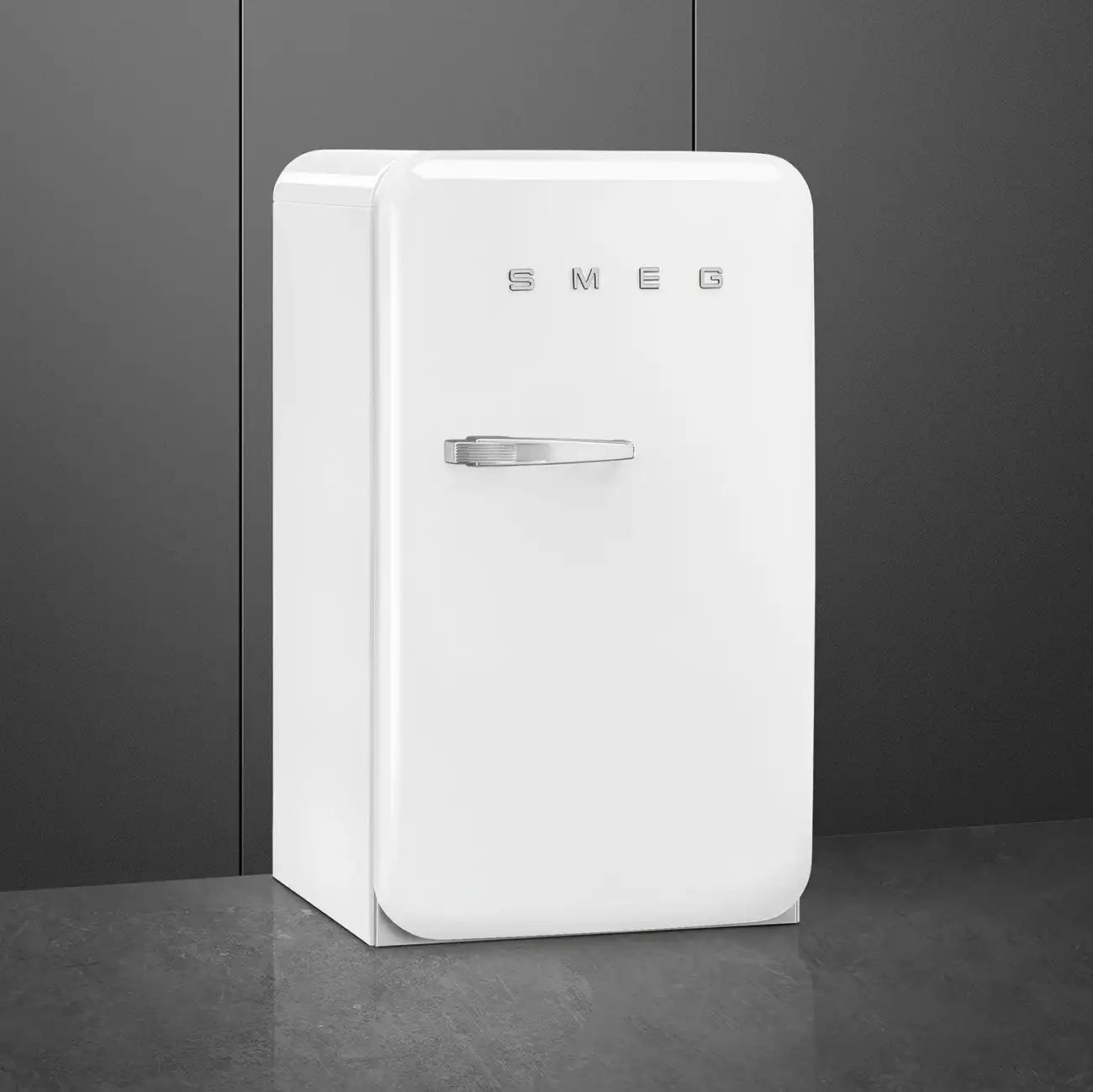 Retro-Style Refrigerator (4.3 cu ft, Right Hinge) - White