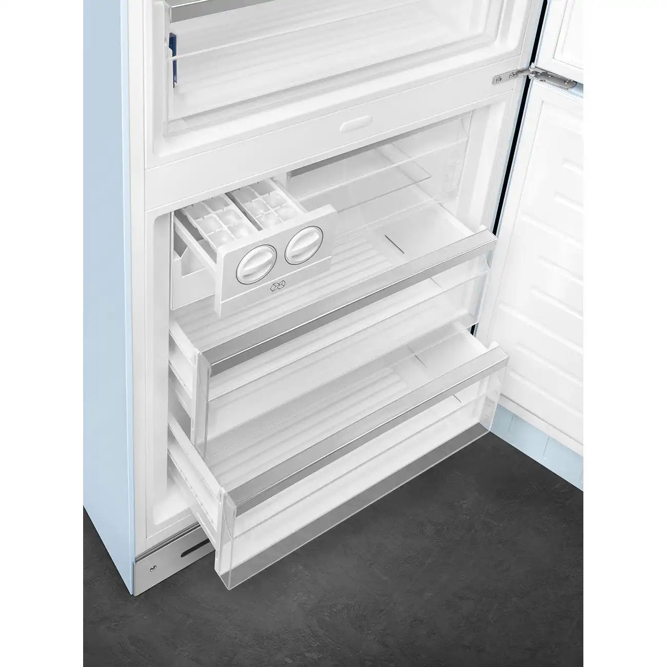 Retro-Style Refrigerator (18 cu ft, Right Hinge) - Pastel Blue