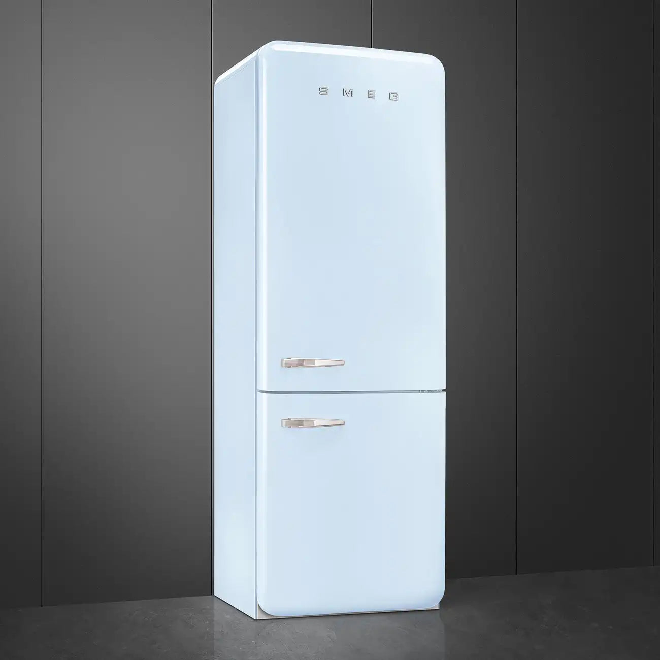 Retro-Style Refrigerator (18 cu ft, Right Hinge) - Pastel Blue