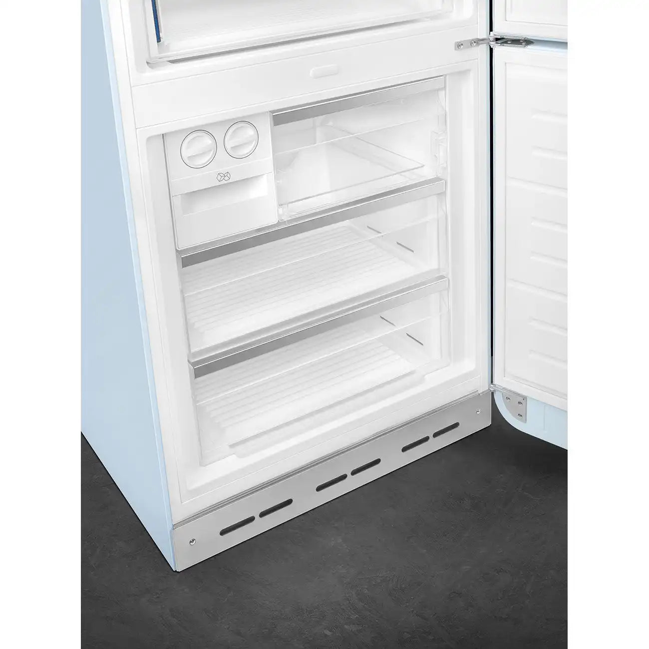 Retro-Style Refrigerator (18 cu ft, Right Hinge) - Pastel Blue