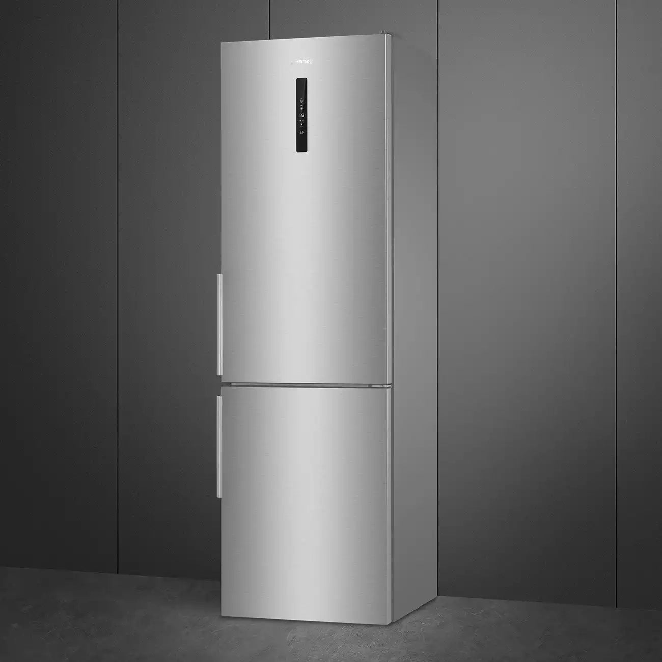 Bottom-Mount Refrigerator (12 cu ft, 24", Freestanding) - Stainless Steel