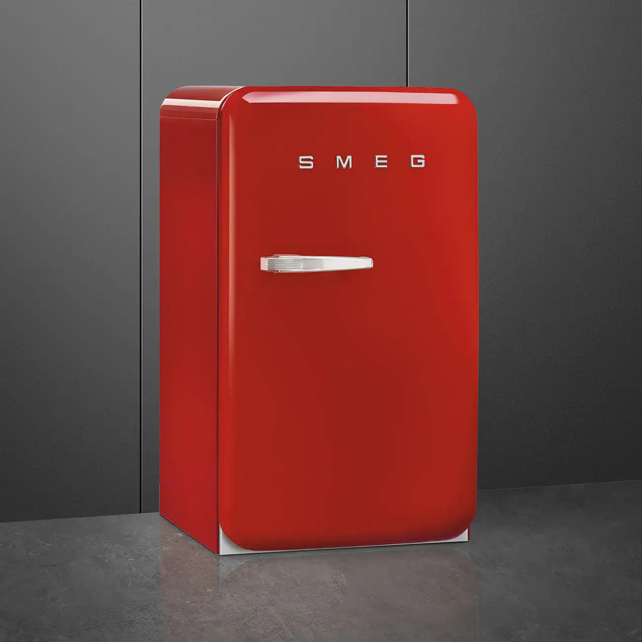 Retro-Style Refrigerator (4.3 cu ft, Right Hinge) - Red