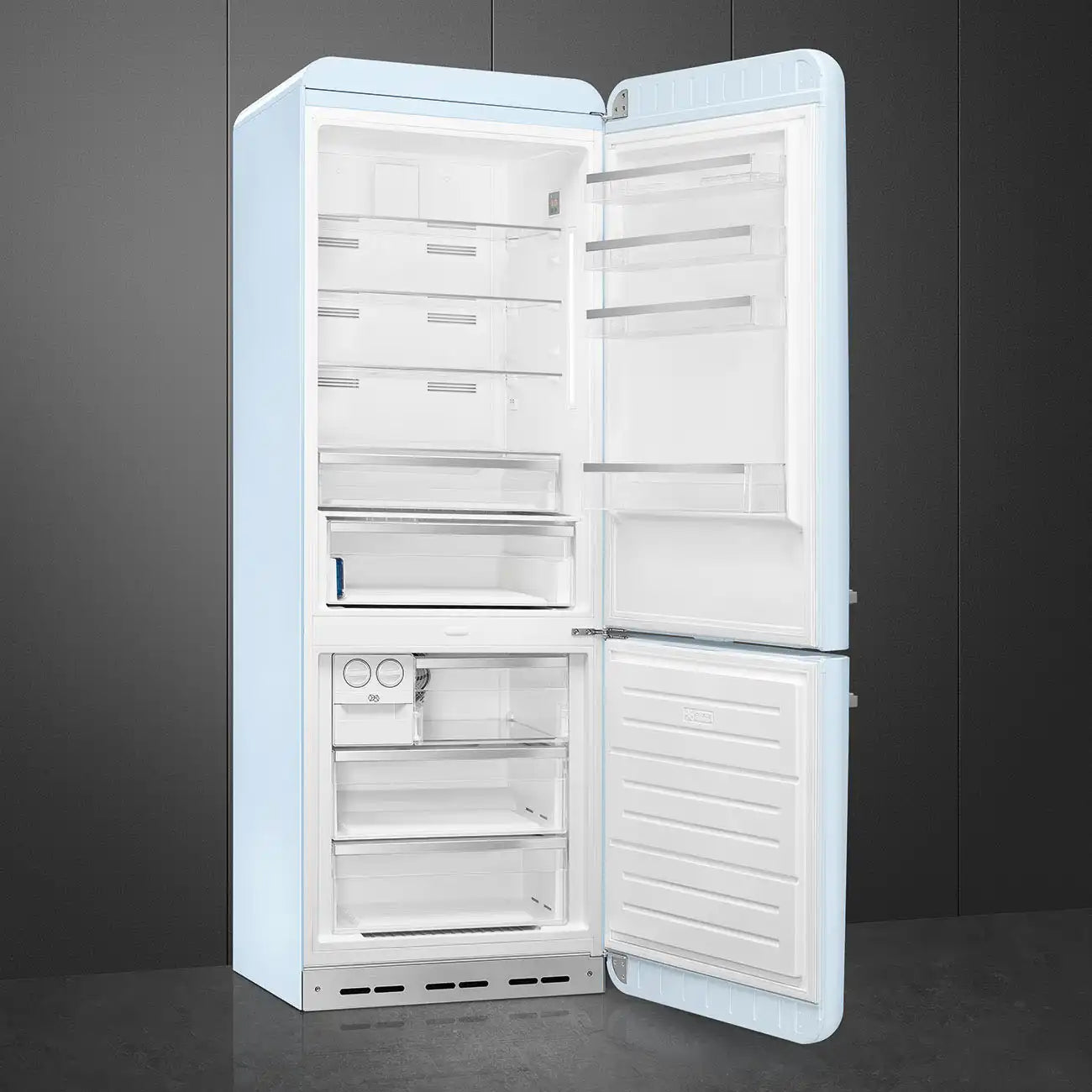 Retro-Style Refrigerator (18 cu ft, Right Hinge) - Pastel Blue