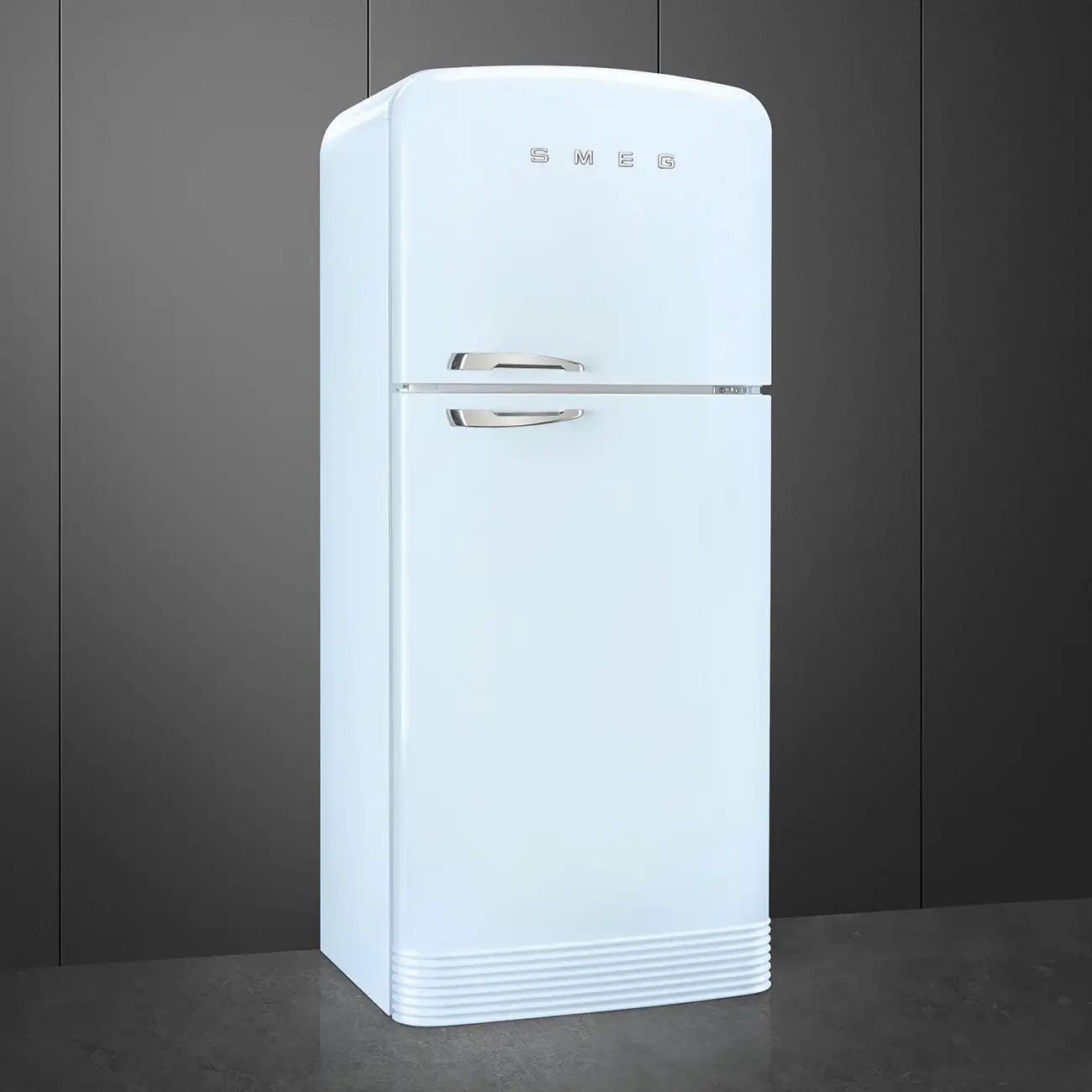 Retro-Style Refrigerator (19.3 cu ft, Right Hinge) - Pastel Blue