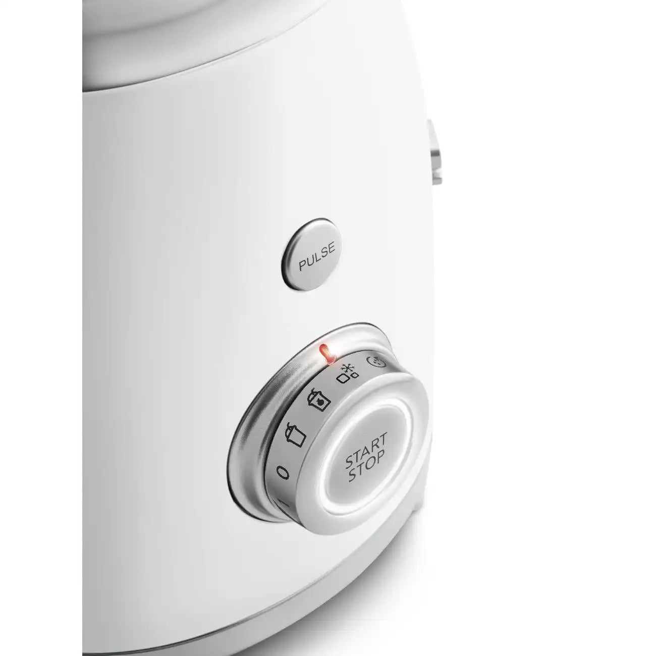 Retro-Style Blender - White