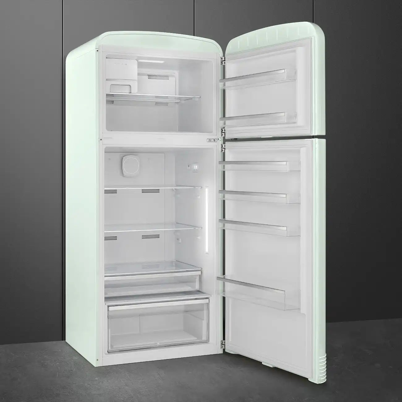 Retro-Style Refrigerator (19.3 cu ft, Right Hinge) - Pastel Green