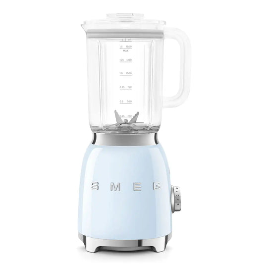Retro-Style Blender - Pastel Blue