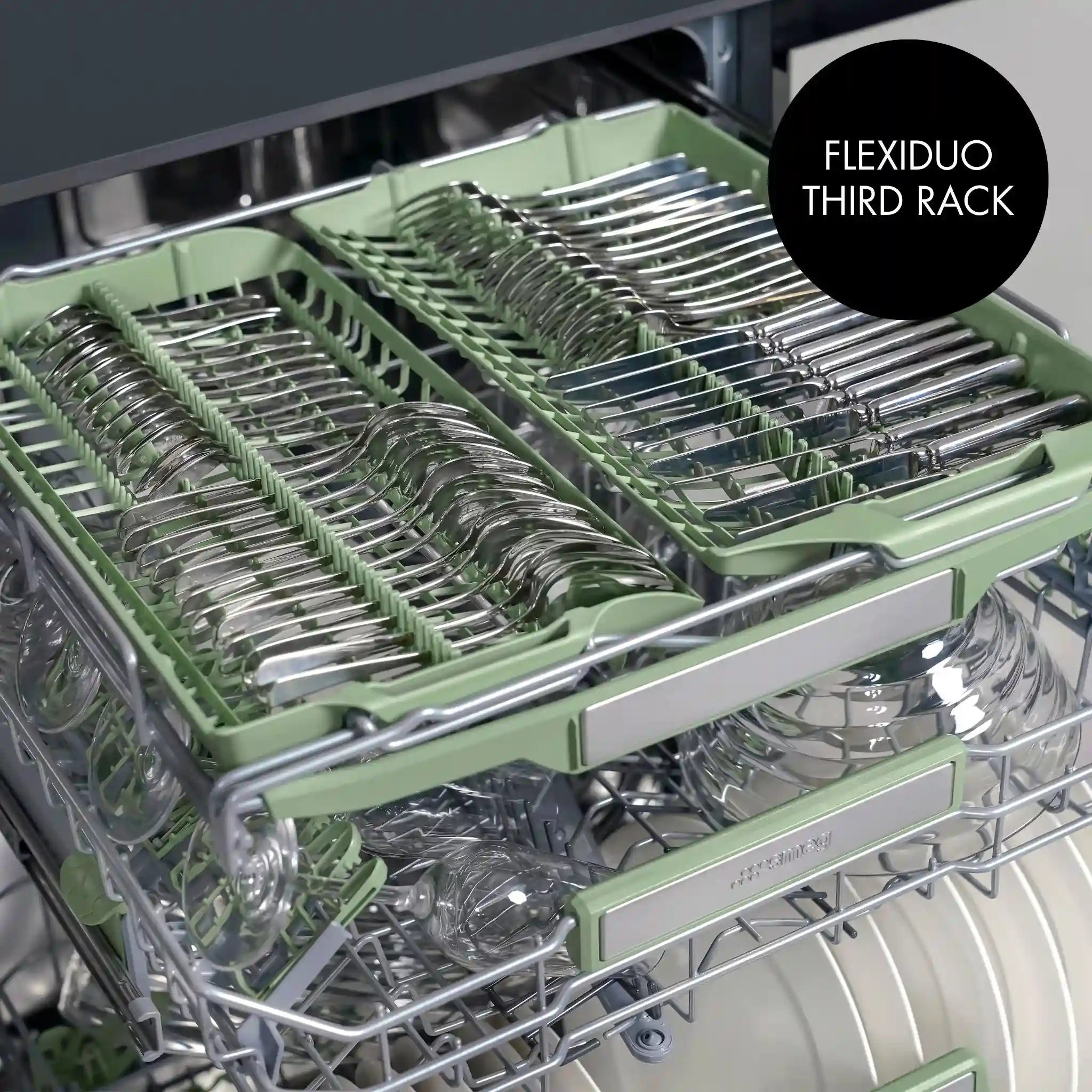 24" Integrated Dishwasher - Planetarium Wash + FlexiDuo Loading (Panel-Ready)