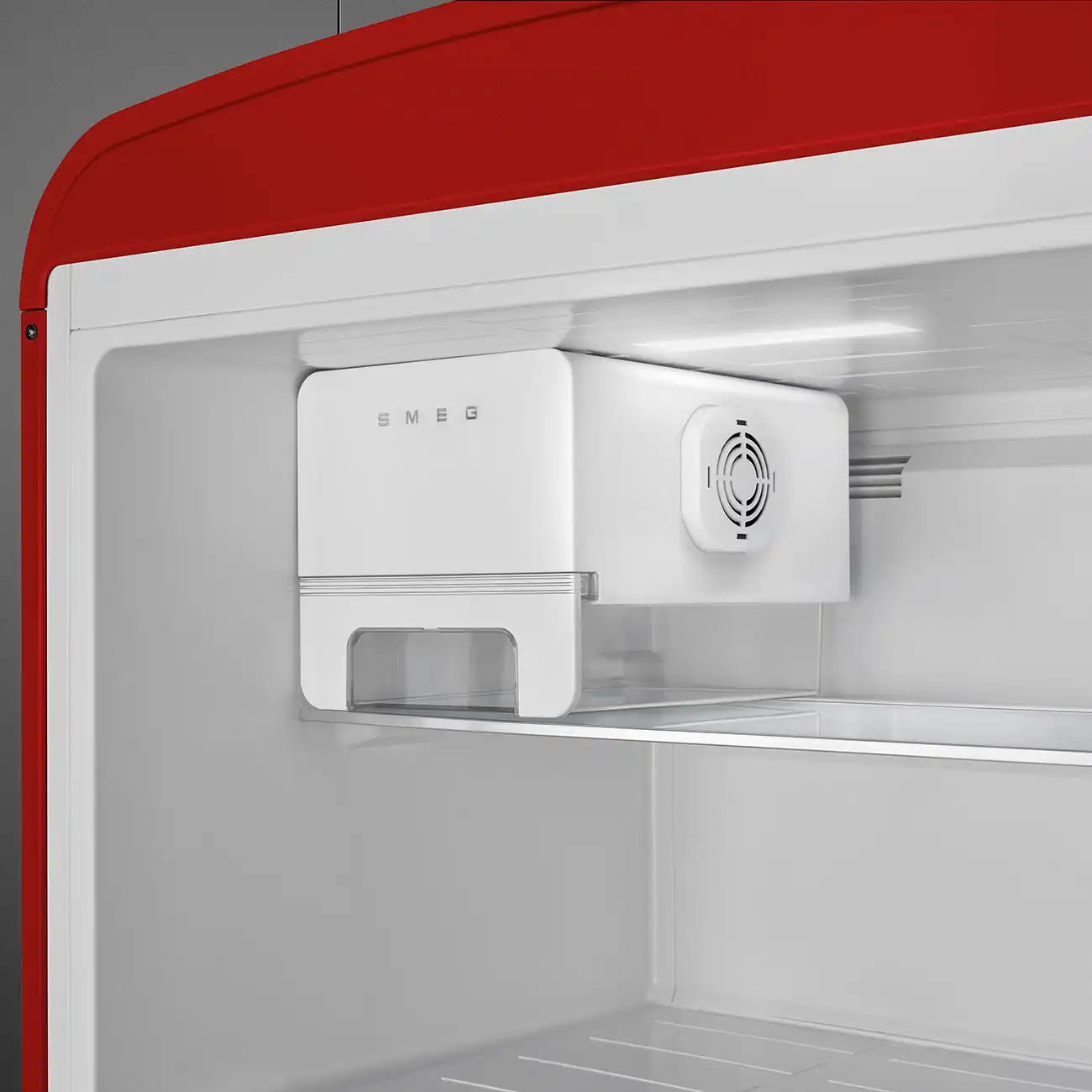 Retro-Style Refrigerator (19.3 cu ft, Right Hinge) - Red