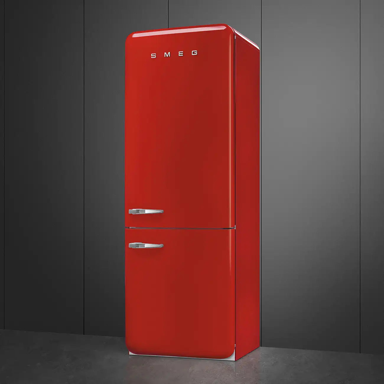 Retro-Style Refrigerator (18 cu ft, Right Hinge) - Red