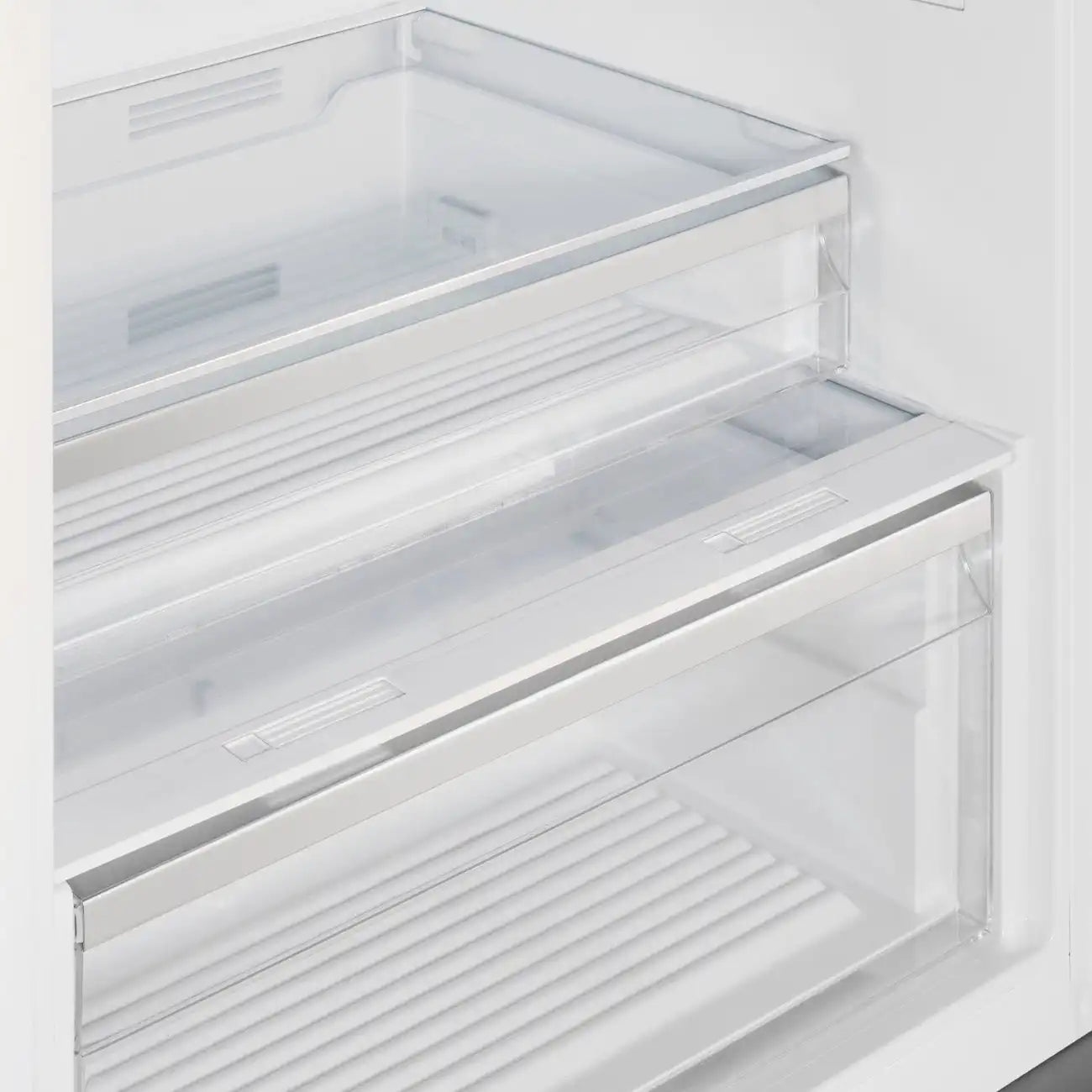 Retro-Style Refrigerator (19.3 cu ft, Right Hinge) - Black