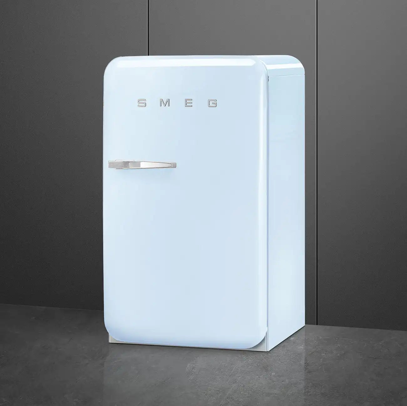 Retro-Style Refrigerator (4.3 cu ft, Right Hinge) - Pastel Blue
