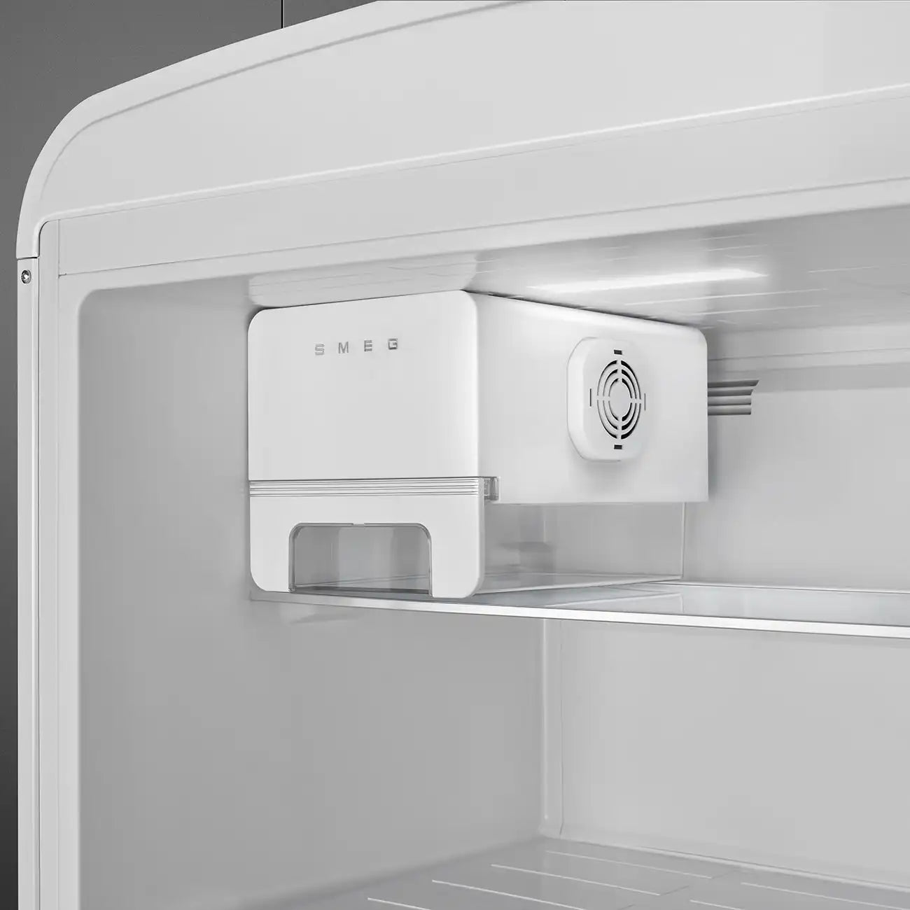 Retro-Style Refrigerator (19.3 cu ft, Right Hinge) - White