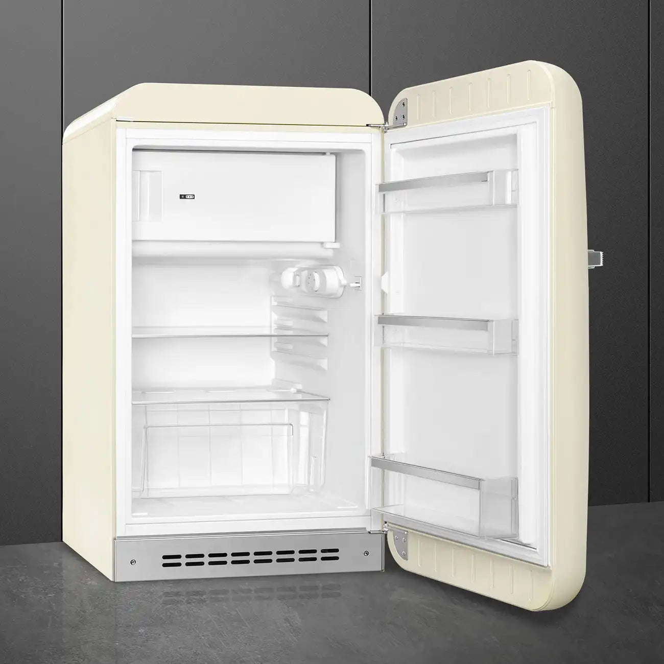 Retro-Style Refrigerator (4.3 cu ft, Right Hinge) - Cream